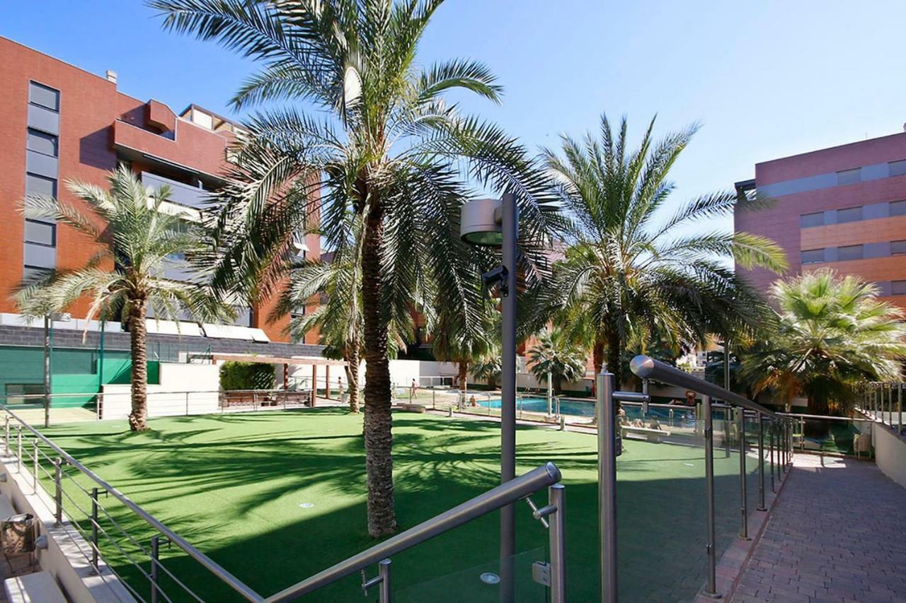 Apartamento Forum-Ciencias Con Piscina, Gym & Parking Granada Exterior foto